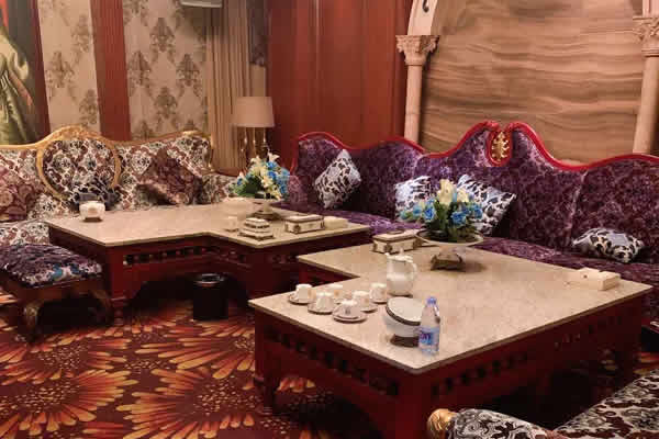 上海ktv招聘公关-急缺！高端商务随行日薪2500（实名认证）