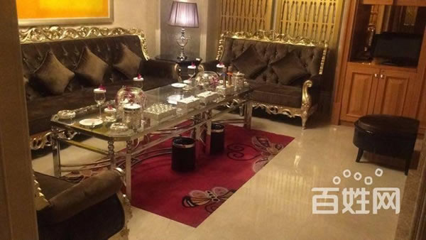 上海夜场领队招聘-周末兼职：高档酒水推广时薪300+